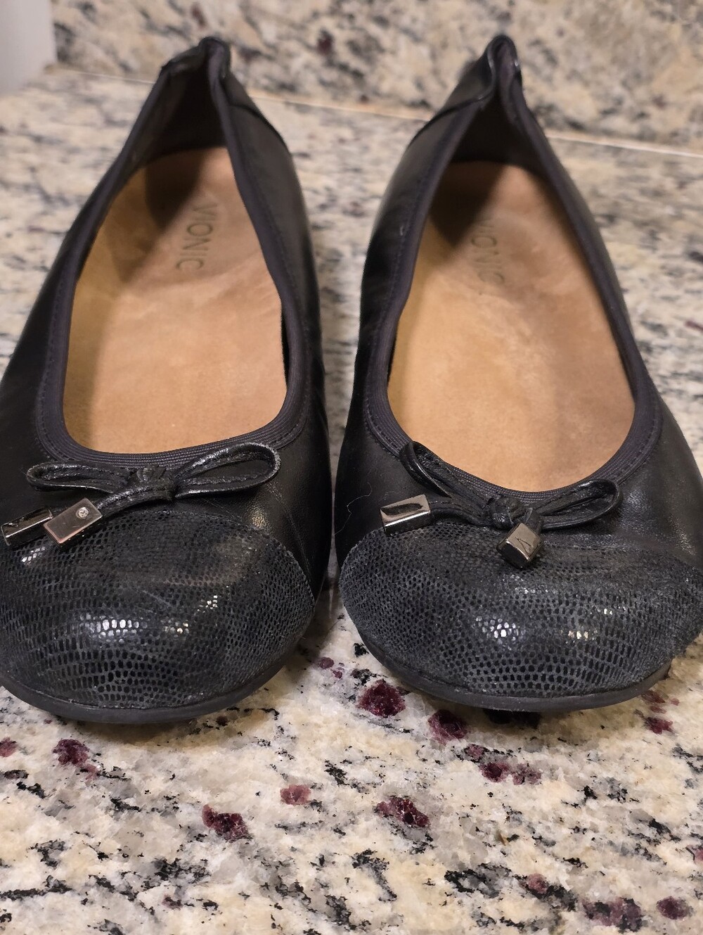 Vionic Minna Ballet Flats Women’s Size 8 Black Bow Comfort Shoes - Picture 3 of 9